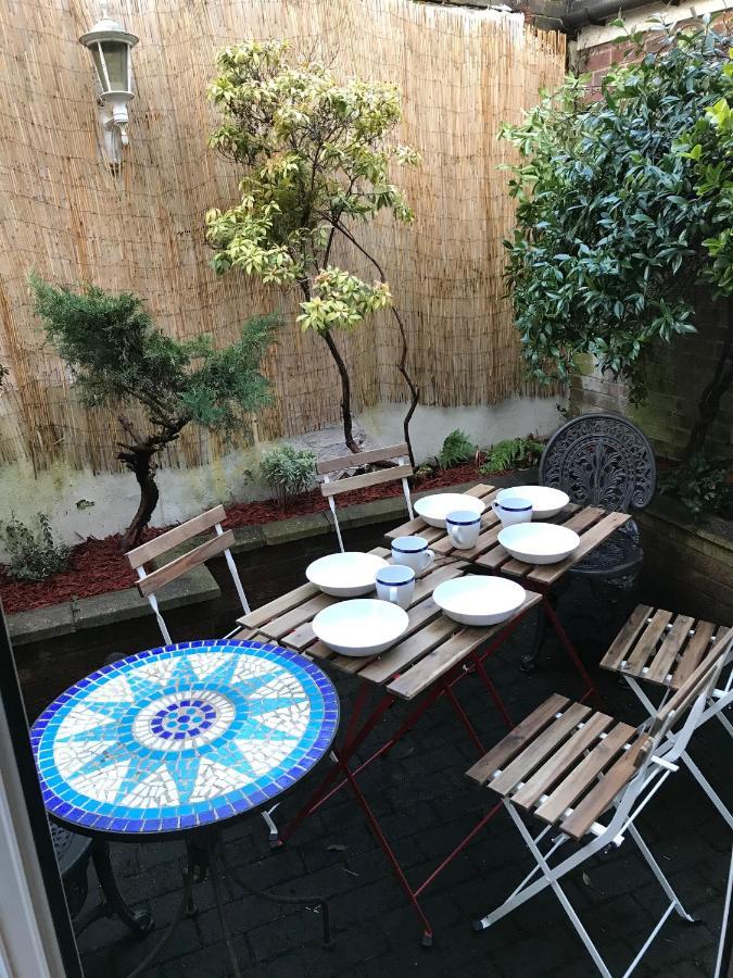 Cosy House, 3 Bedrooms, Private Parking, Wifi, Patio نورويش المظهر الخارجي الصورة